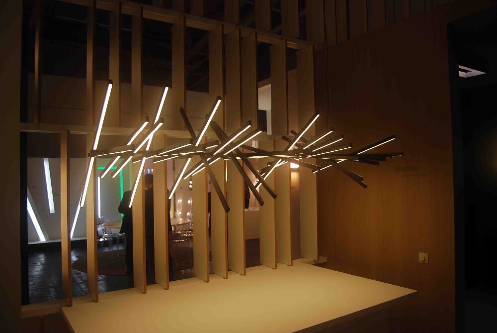 piano light fixture